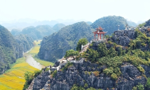 Incredible Hoa Lu - Tam Coc - Mua Cave 1 Day Tour