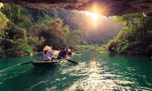 Luxury Bai Dinh Pagoda - Trang An - Mua Cave 1 Day Tour