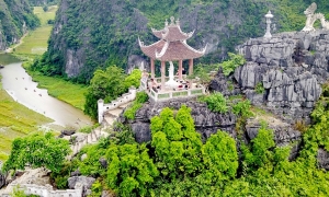 Bai Dinh Pagoda – Trang An – Mua Cave – Cuc Phuong National Park Private  2 Days 1 Night