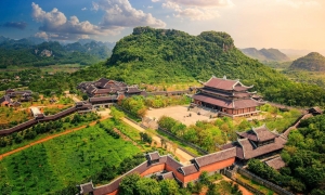 Bai Dinh Pagoda – Trang An – Mua Cave – Cuc Phuong National Park Private  2 Days 1 Night